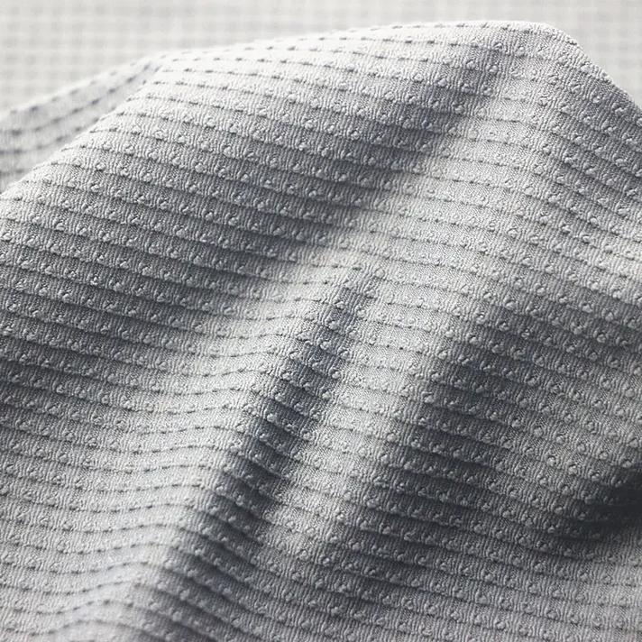 創(chuàng)新面料科技 尼龍雙面提花布的多元性能與應用解析